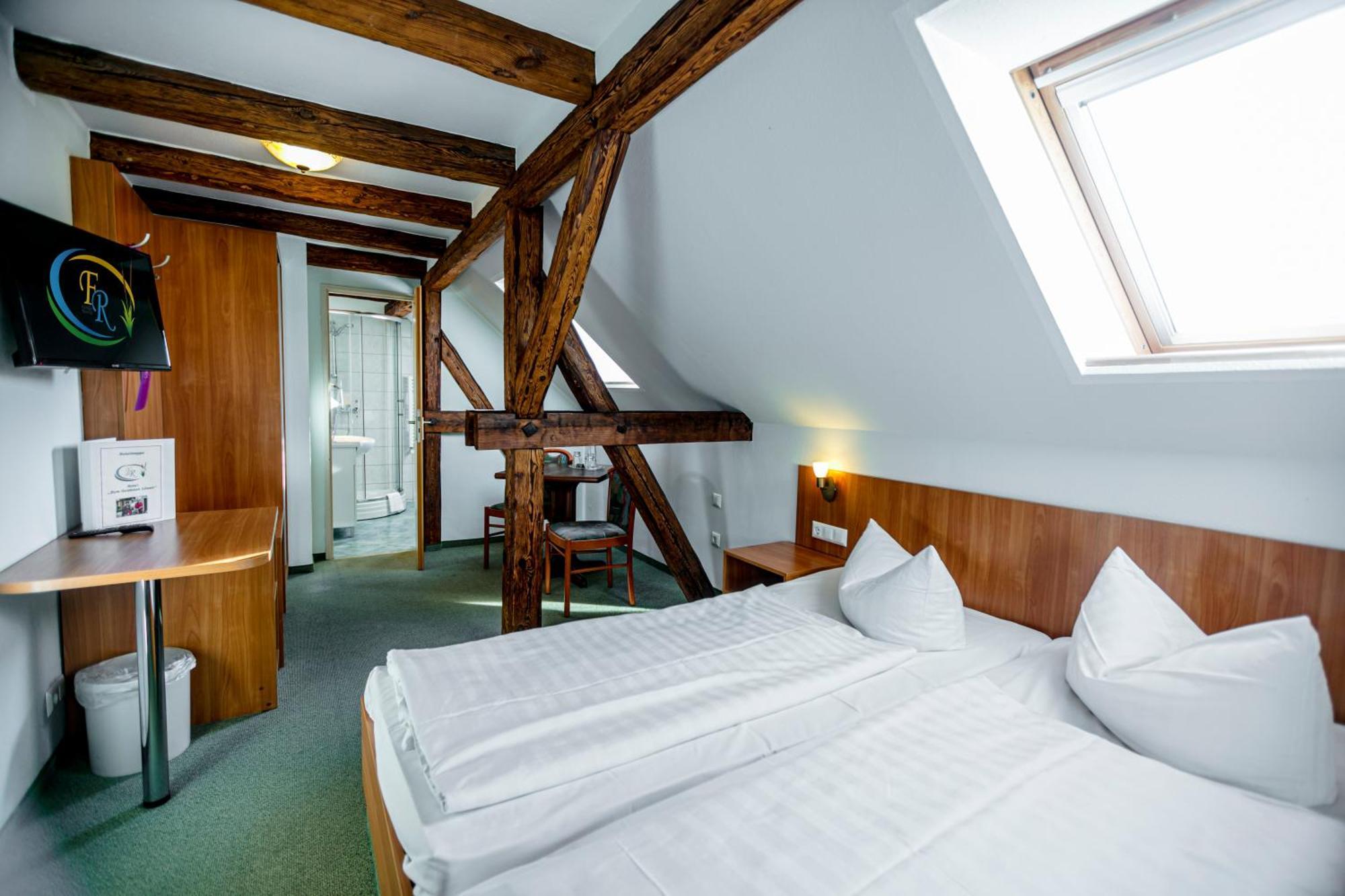 Hotel Zum Goldenen Loewen Peitz Екстериор снимка