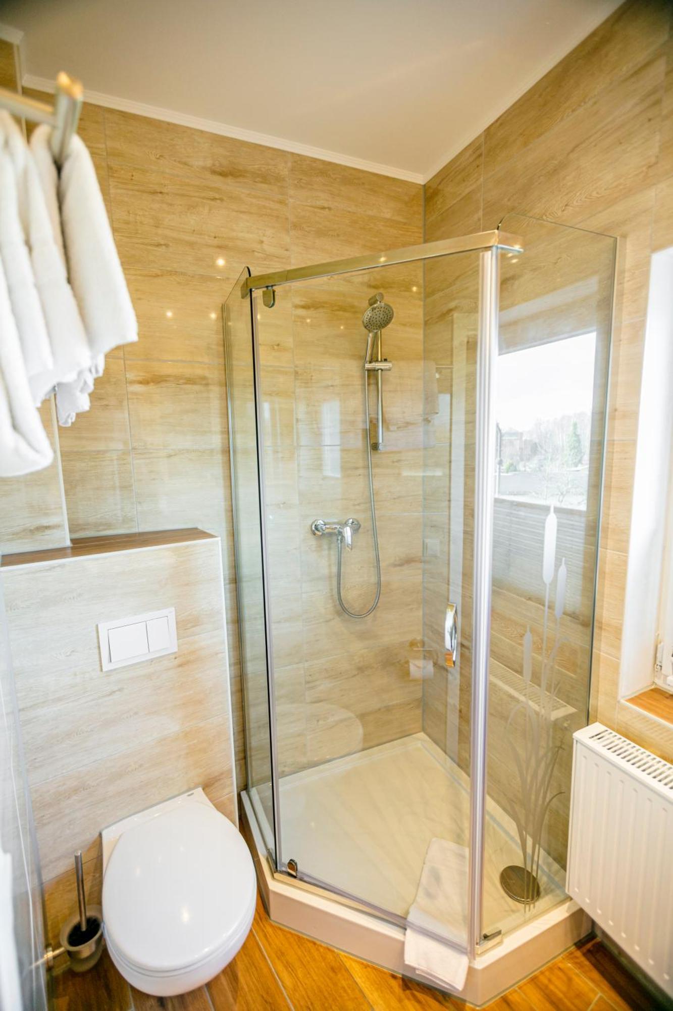 Hotel Zum Goldenen Loewen Peitz Екстериор снимка